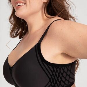 Honeylove Silhouette bra in Vamp